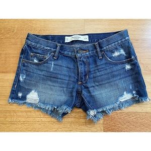 A&F Midi Length Shorts // Size 24 / 00